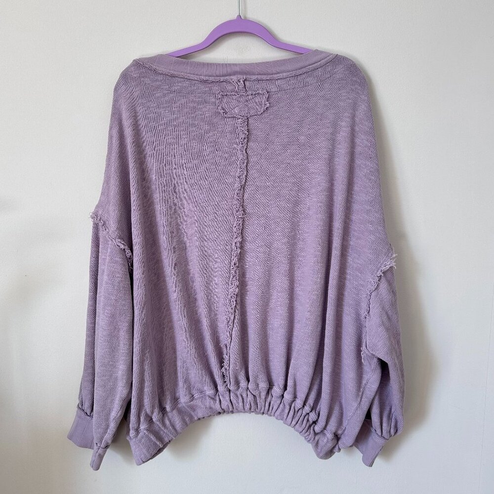 Free People We The Free Lilac Oversized Scoop Neck Top Elastic Hem M - Picture 3 of 6